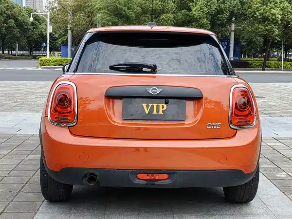 MINI MINI 2018