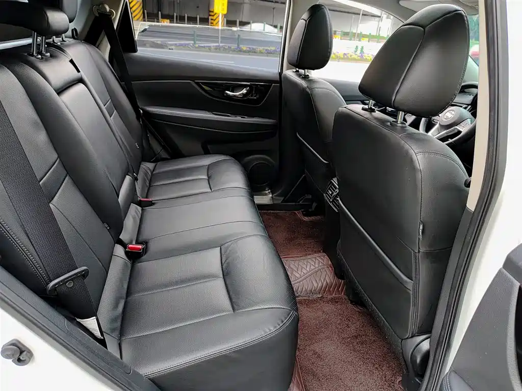 Nissan X-Trail 2022 — фото 11
