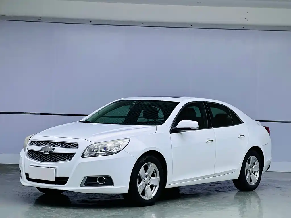 Chevrolet Malibu 2013 — фото 1