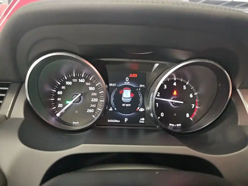 Land Rover Range Rover Evoque 2018 — фото 12