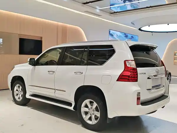 Lexus GX 2012