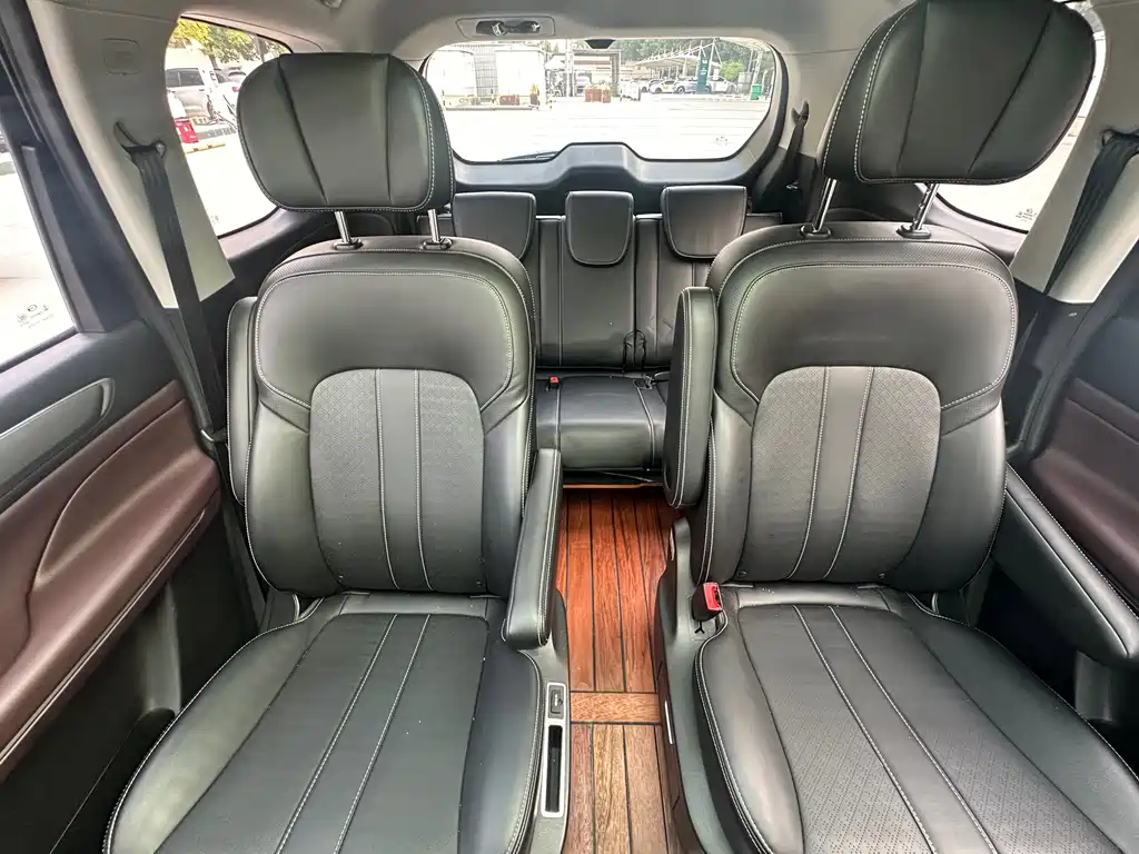 GAC Motor Trumpchi M6 2022 — фото 13