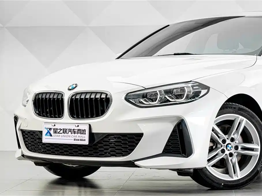 BMW 1 Series 2020 — фото 2