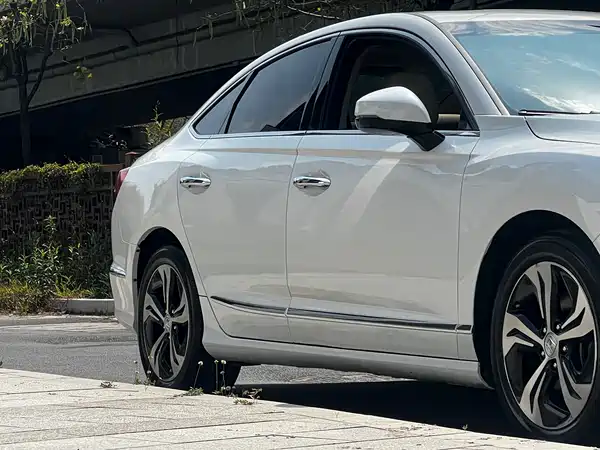Honda Spirior 2015