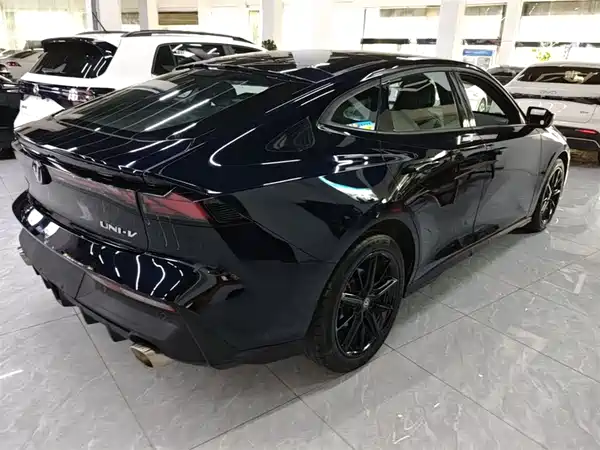 Changan UNI-V 2022