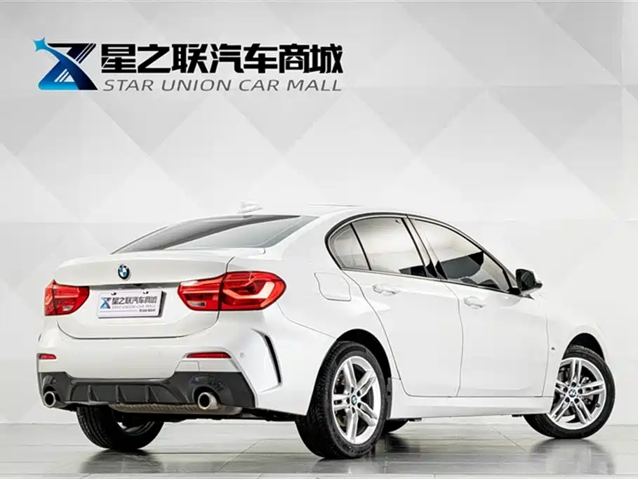BMW 1 Series 2020 — фото 6