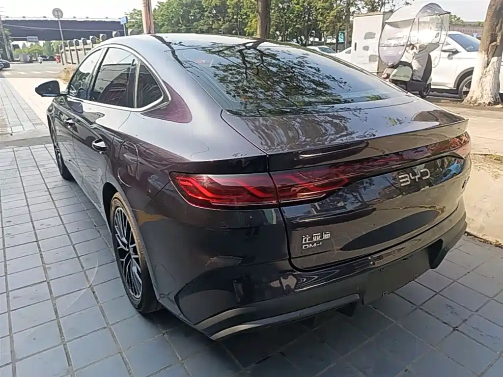 BYD Qin L 2024 — фото 5