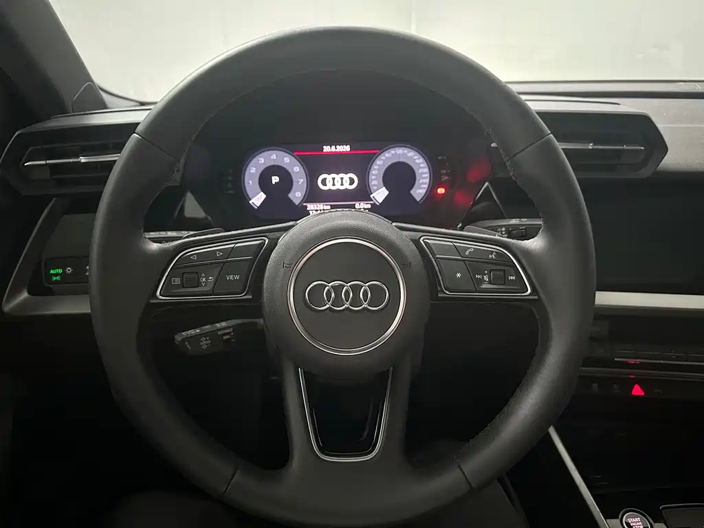 Audi A3 2022 — фото 13