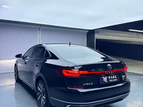 Volkswagen Passat 2024