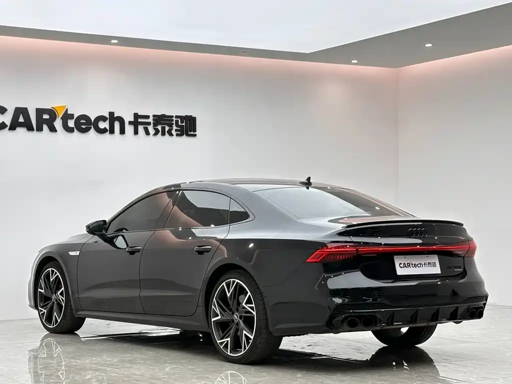 Audi A7L 2024 — фото 3
