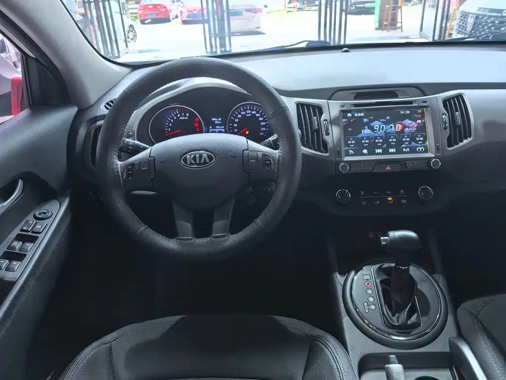 Kia Sportage 2015 — фото 12