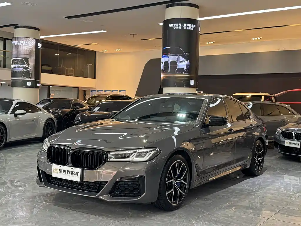 BMW 5 Series 2023