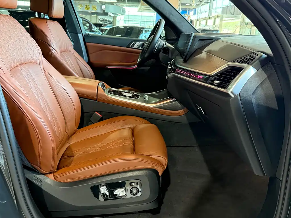 BMW X7 2023 — фото 11