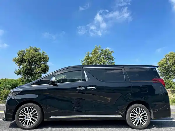 Toyota Alphard 2017