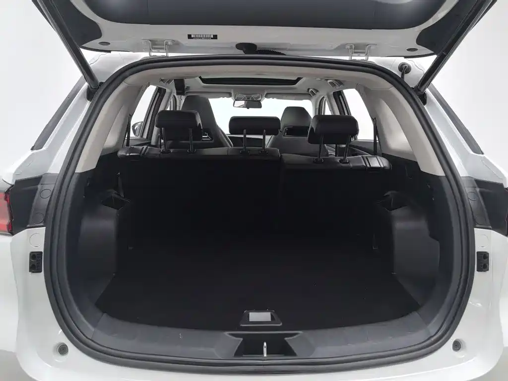 Changan CS75PLUS 2021 — фото 16