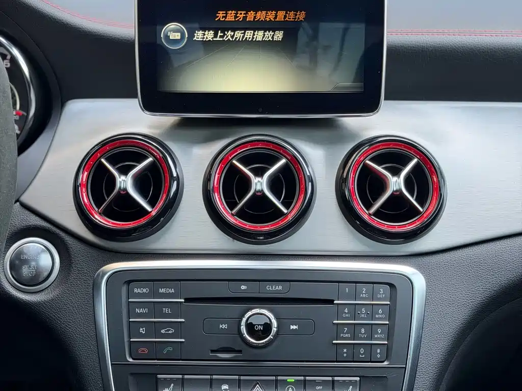 Mercedes-Benz CLA AMG 2015 — фото 13