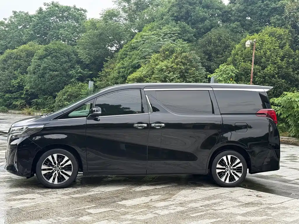 Toyota Alphard 2018 — фото 4