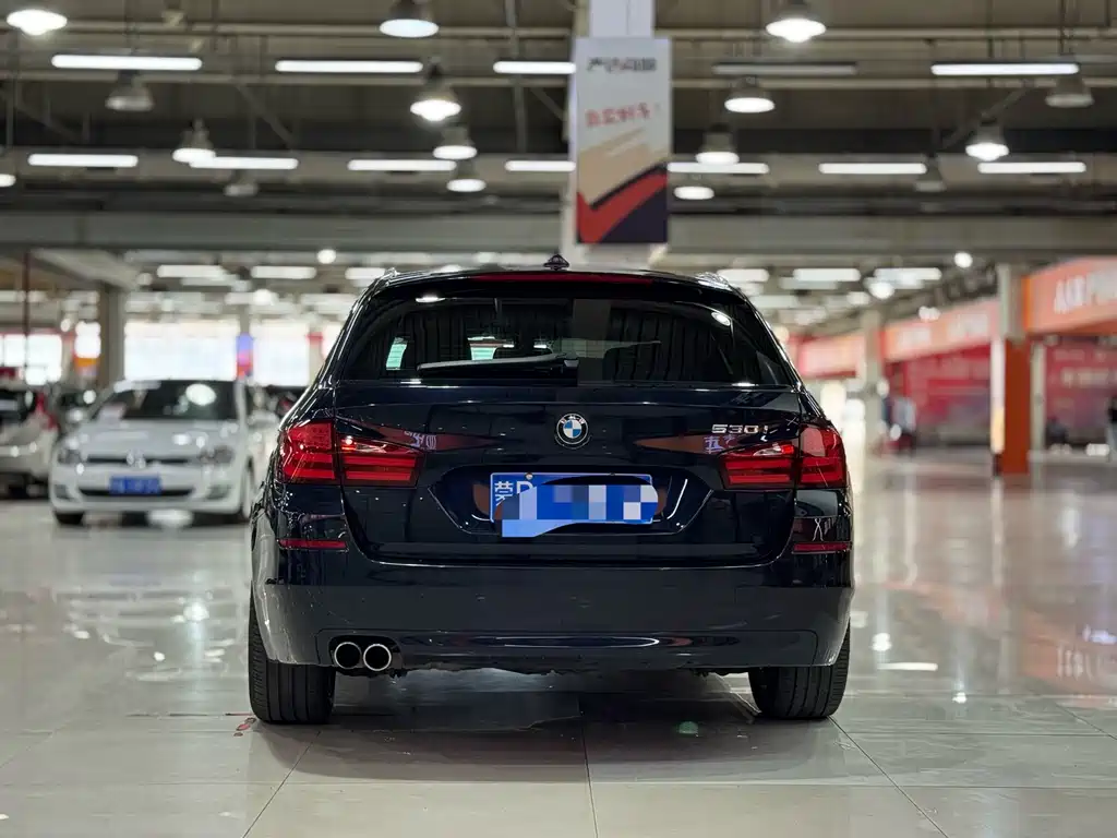 BMW 5 Series 2012 — фото 4