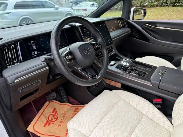 GAC Trumpchi M8 2023