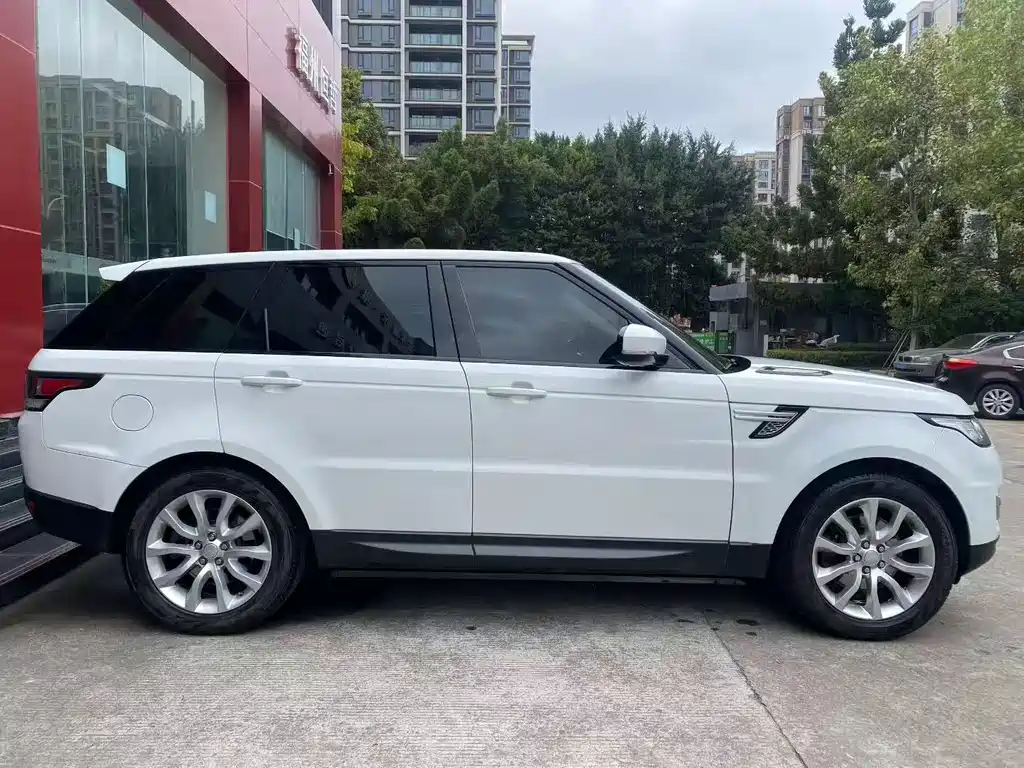 Land Rover Sport 2015 — фото 2