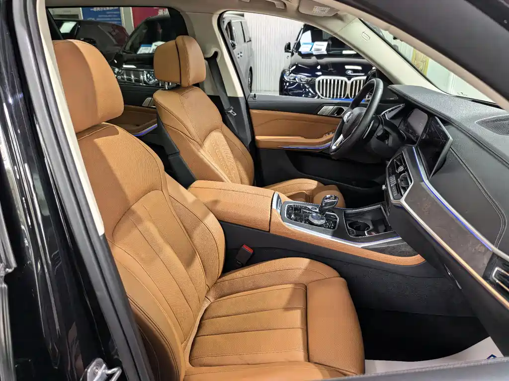BMW X7 2020 — фото 9