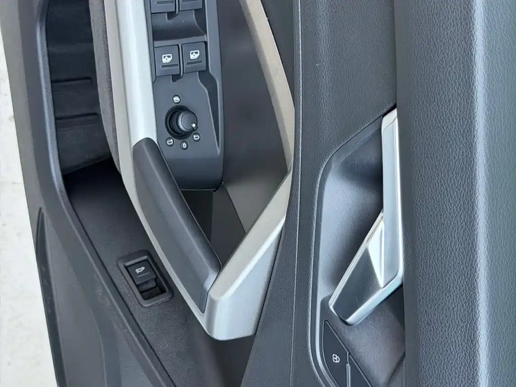 Audi Q3 2021