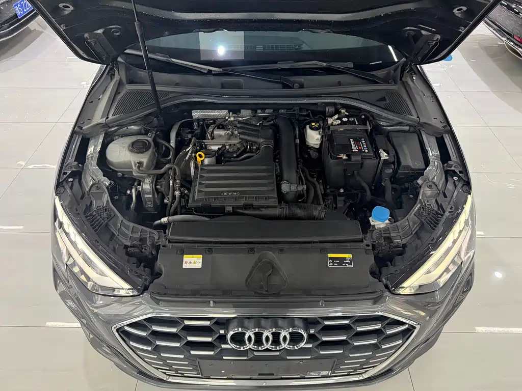 Audi A3 2023 — фото 14