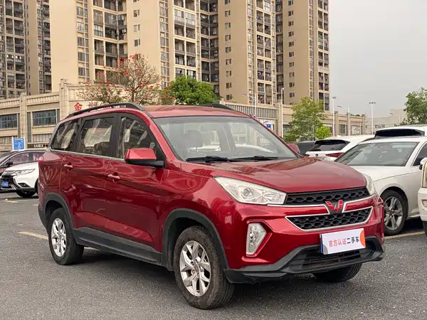 Wuling Hongguang S3 2018