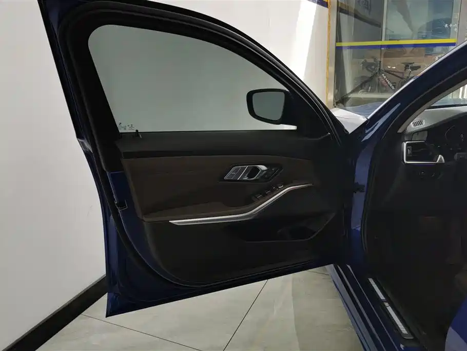 BMW 3 Series 2020