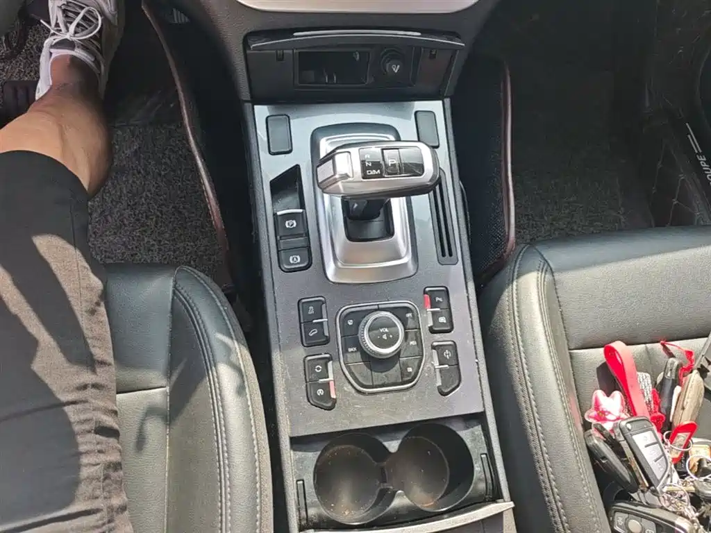 Haval H6 Coupe 2017 — фото 14