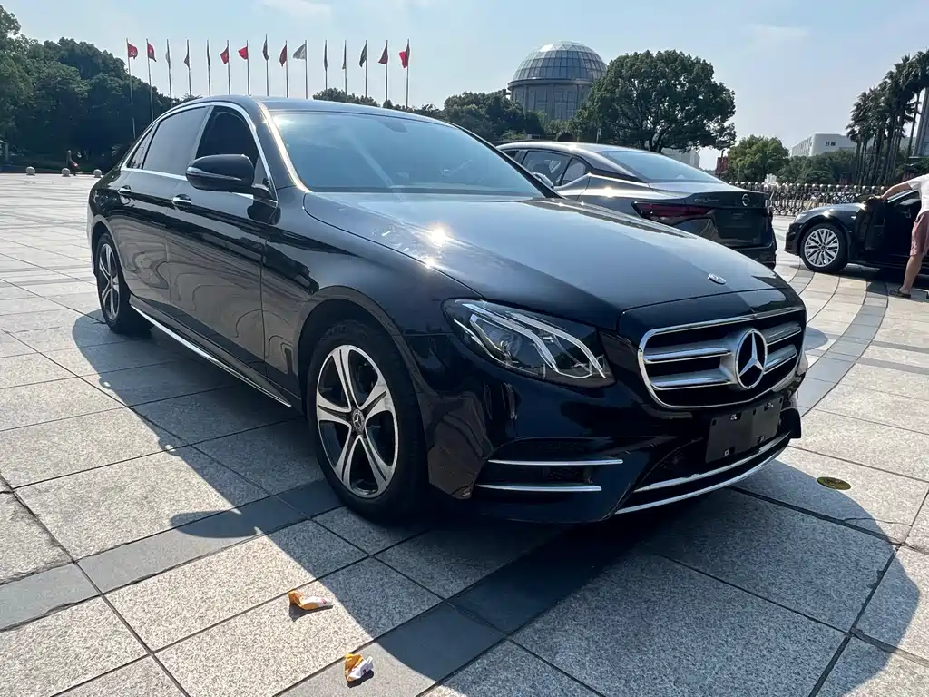 Mercedes-Benz E-Class 2020