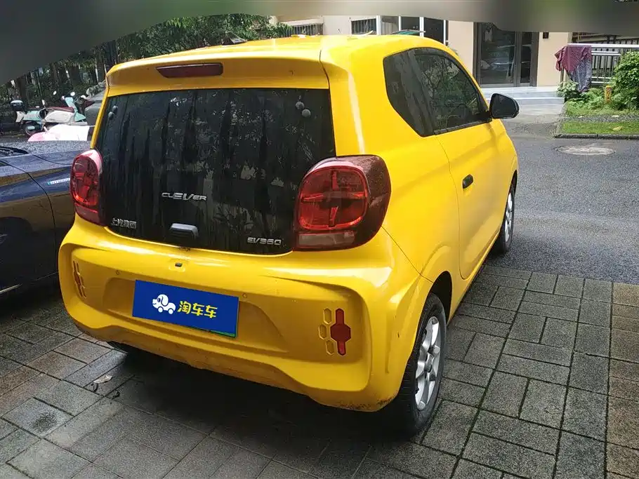 Roewe Clever 2022
