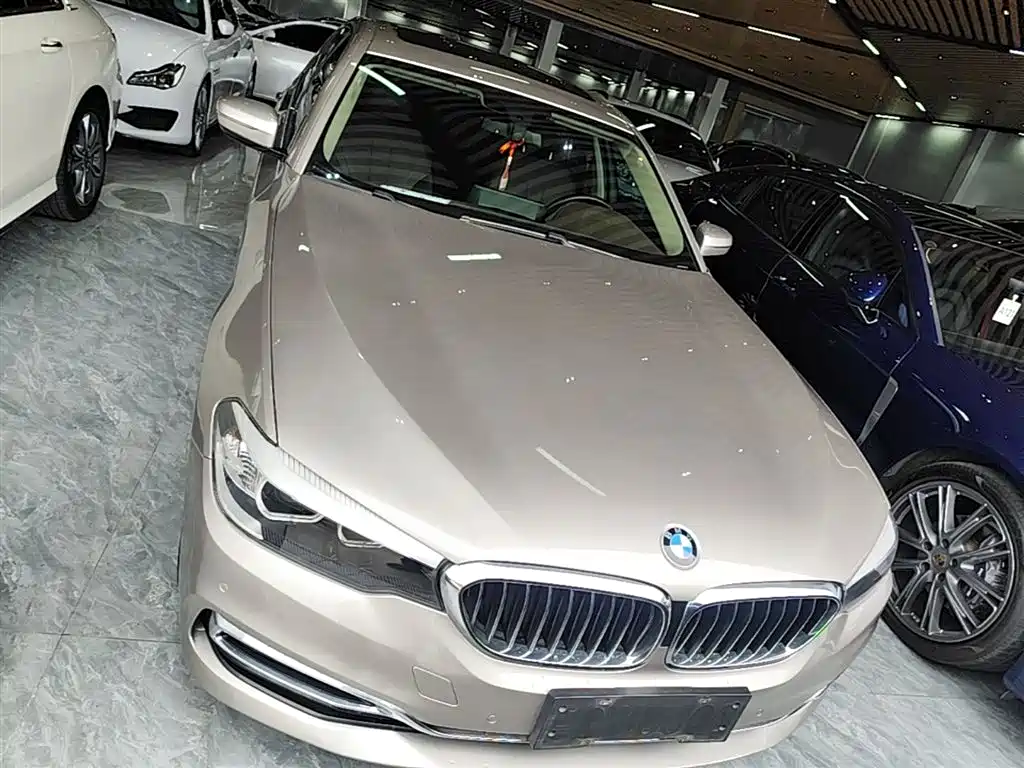 BMW 5 Series 2020 — фото 3