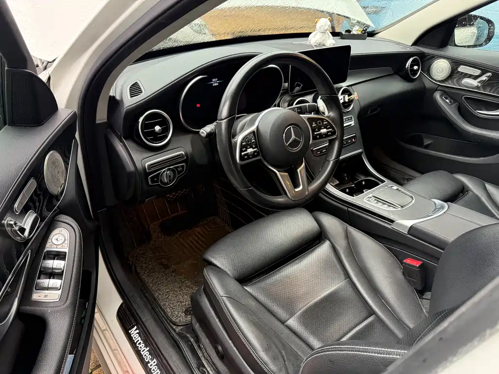 Mercedes-Benz C-Class 2019