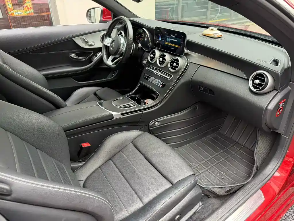 Mercedes-Benz C-Class 2019 — фото 6