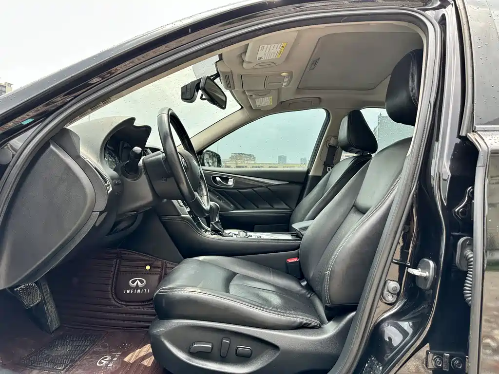 Infiniti Q50L 2016 — фото 8