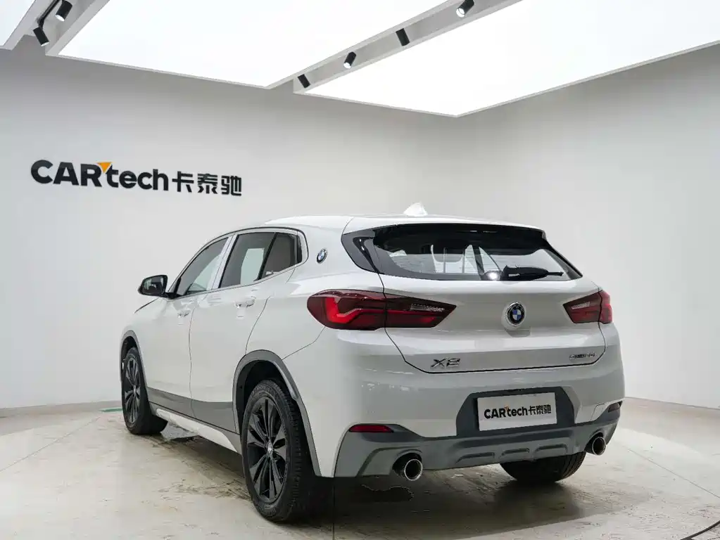 BMW X2 2021 — фото 12