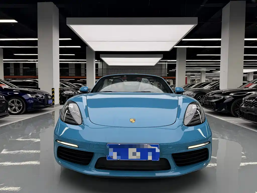 Porsche 718 2017