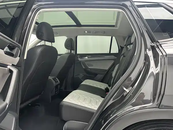 Volkswagen Tayron 2023