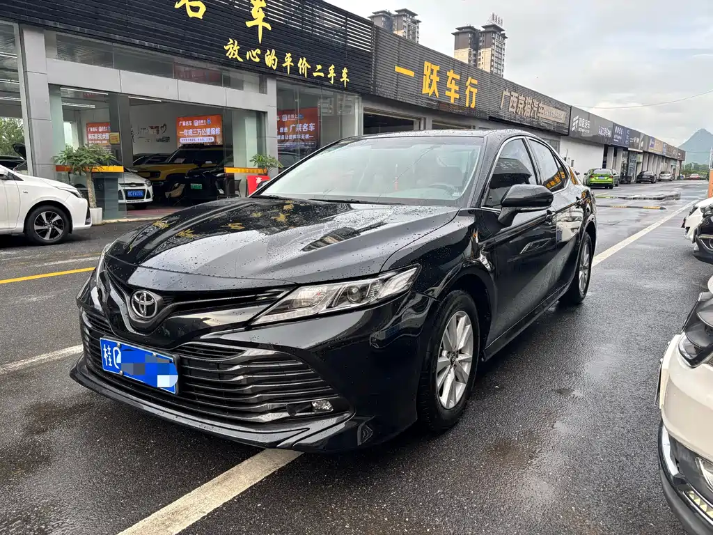 Toyota Camry 2018