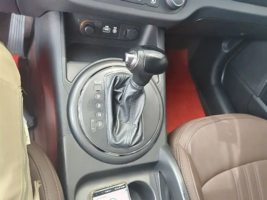 Kia Sportage 2018 — фото 14