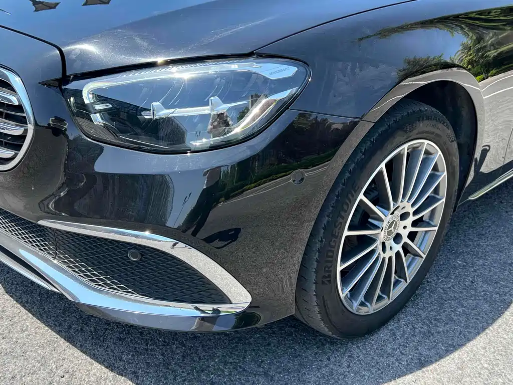 Mercedes-Benz E-Class 2023 — фото 14