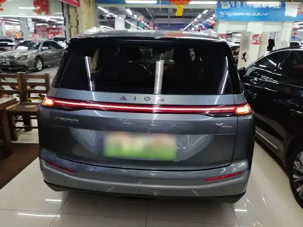 Aion Y 2024