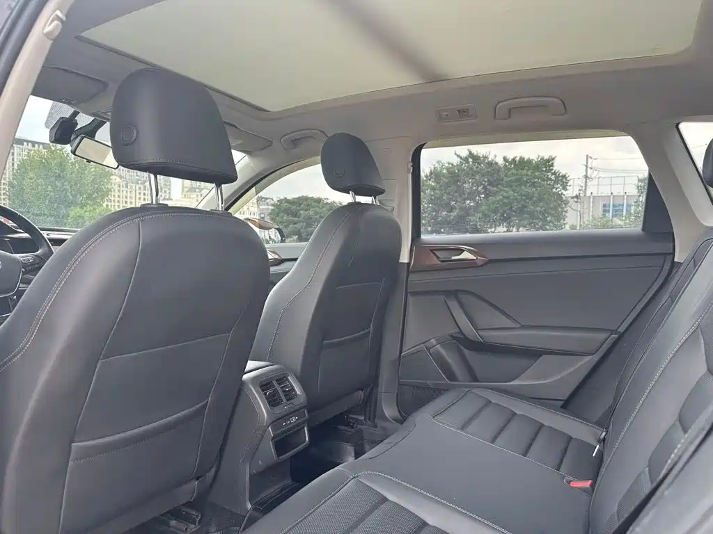 Volkswagen Tharu 2023