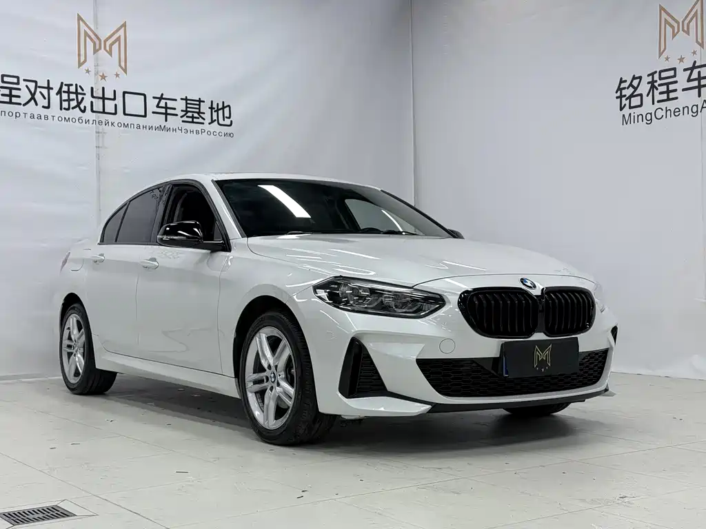 BMW 1 Series 2022