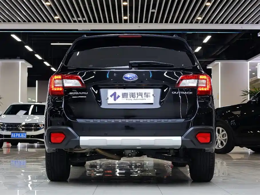 Subaru Outback 2019 — фото 7