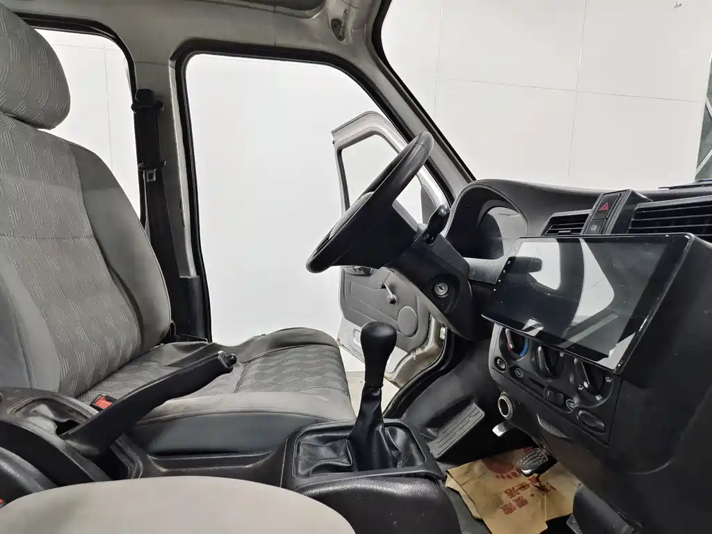 Wuling Rongguang Mini Truck 2017 — фото 14
