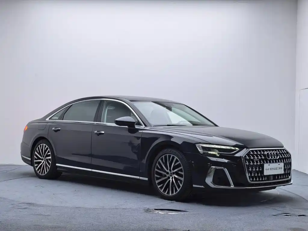 Audi A8 2025
