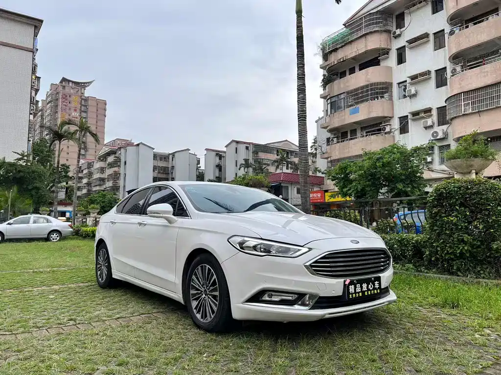 Ford Mondeo 2018 — фото 1