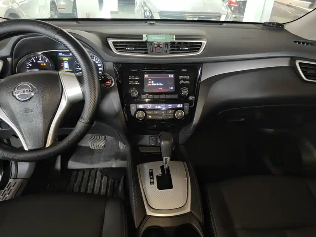Nissan X-Trail 2015 — фото 13